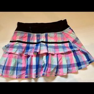 Lululemon skirt size 2
